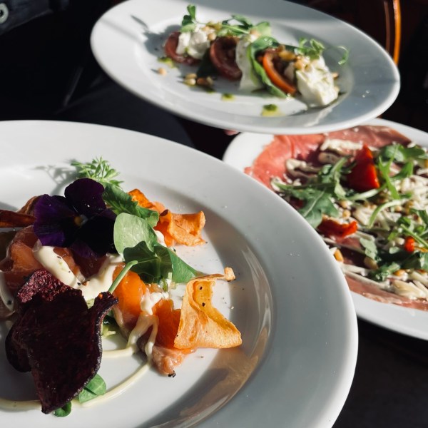 Running Diner Cruise